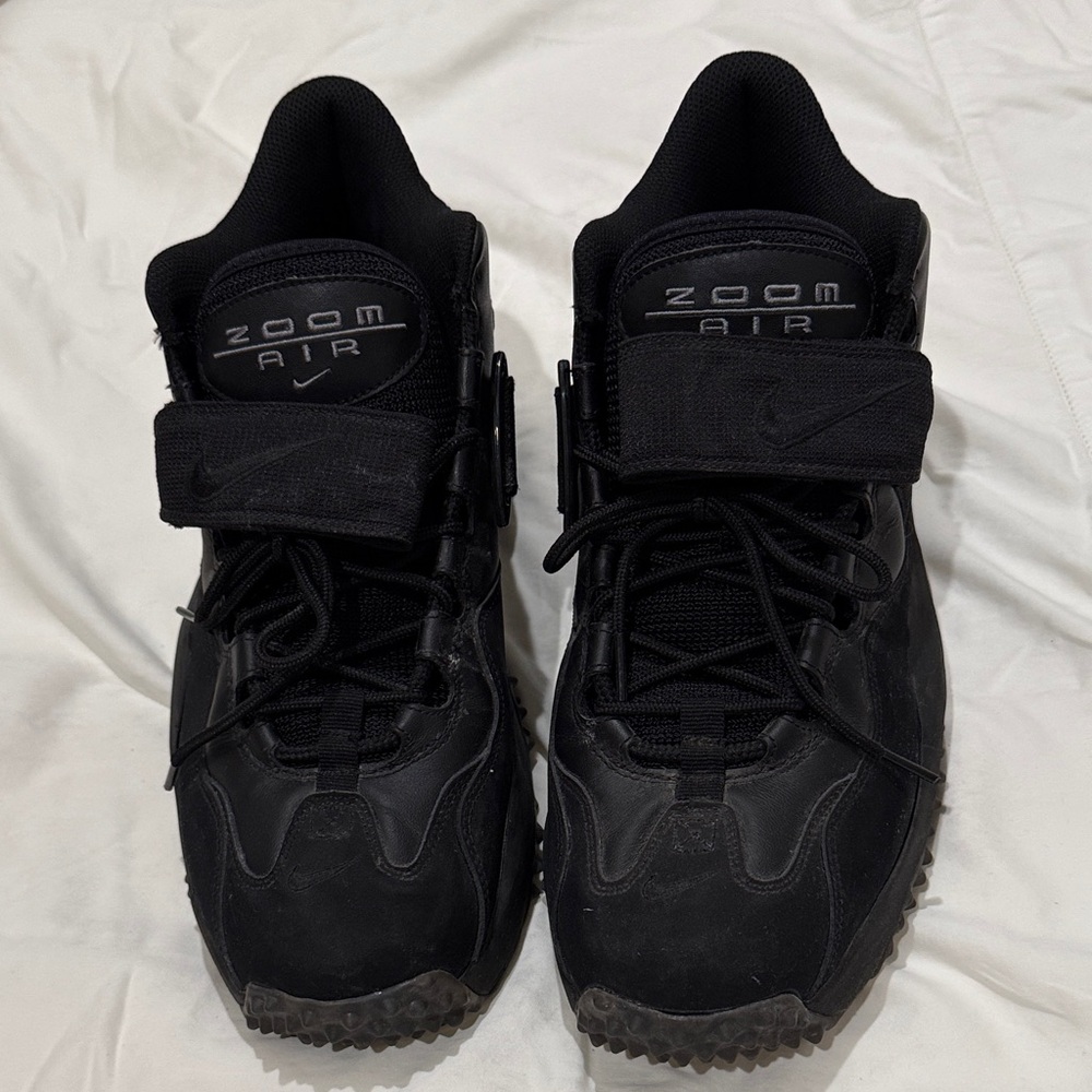 ***GENTLY WORN*** Nike Zoom Air Men's Black Athletic Shoes